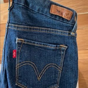 Levis jeans